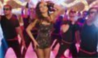  Babli Badmaash Hai   Song Promo Shootout at Wadala