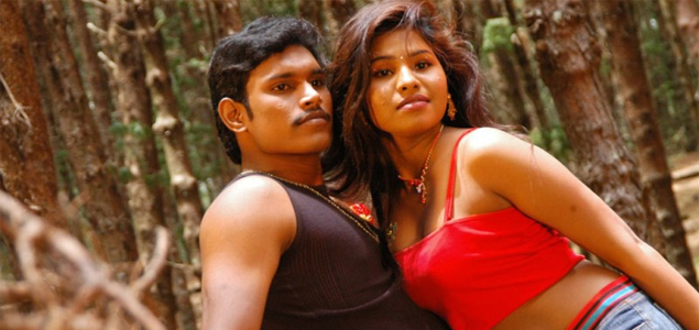 Unathu Vizhiyil Tamil Movie