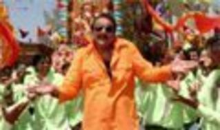 Banda Good Hai   Song Promo Policegiri