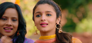 Daingad Daingad   Song Promo Humpty Sharma Ki Dulhania