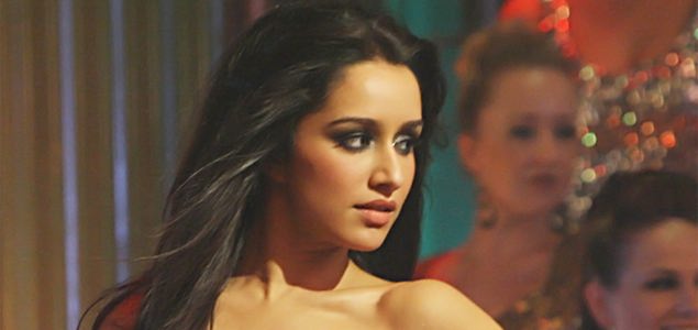 Shraddha Kapoor turns 26; celebs take to Twitter to wish her success and happiness