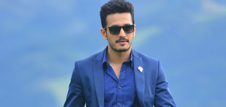 Padessave Song Trailer Akhil