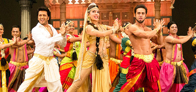 Riteish Deshmukh impressed with Jacqueline Fernandezs hard work & energy in Bangistan