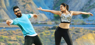 Love Me Song Promo Nannaku Prematho