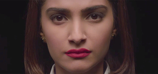 Aankhen Milayenge Darr Se   Song Promo Neerja