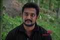 Oru Poo Oru Thuppakki Photo 1