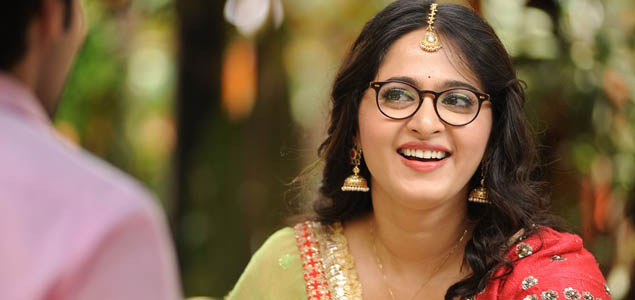 Size Zero trailers receives a million views