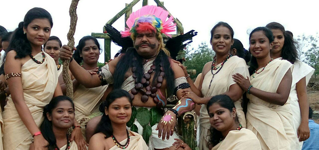 Kilambittangaiyaa Kilambittangaiyaa Tamil Movie