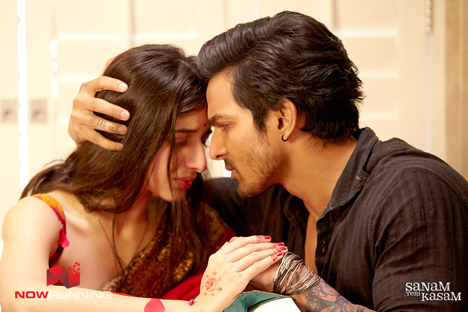 Sanam Teri Kasam Stills Pictures nowrunning