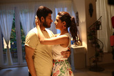 Pyaar Prema Kaadhal Photo 4