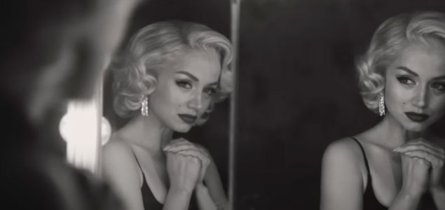 Blonde English Movie