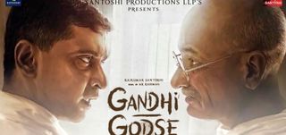 Gandhi Godse Ek Yudh Review